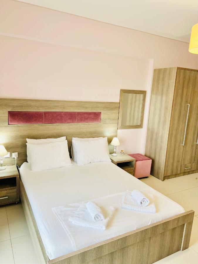 Mistral Inn Himarë Dış mekan fotoğraf