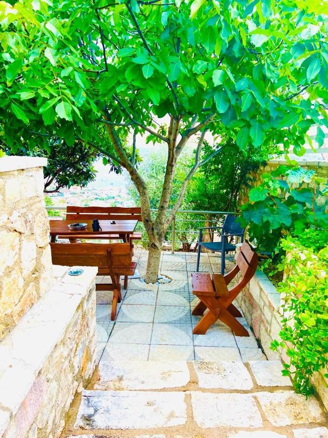 Mistral Inn Himarë Dış mekan fotoğraf
