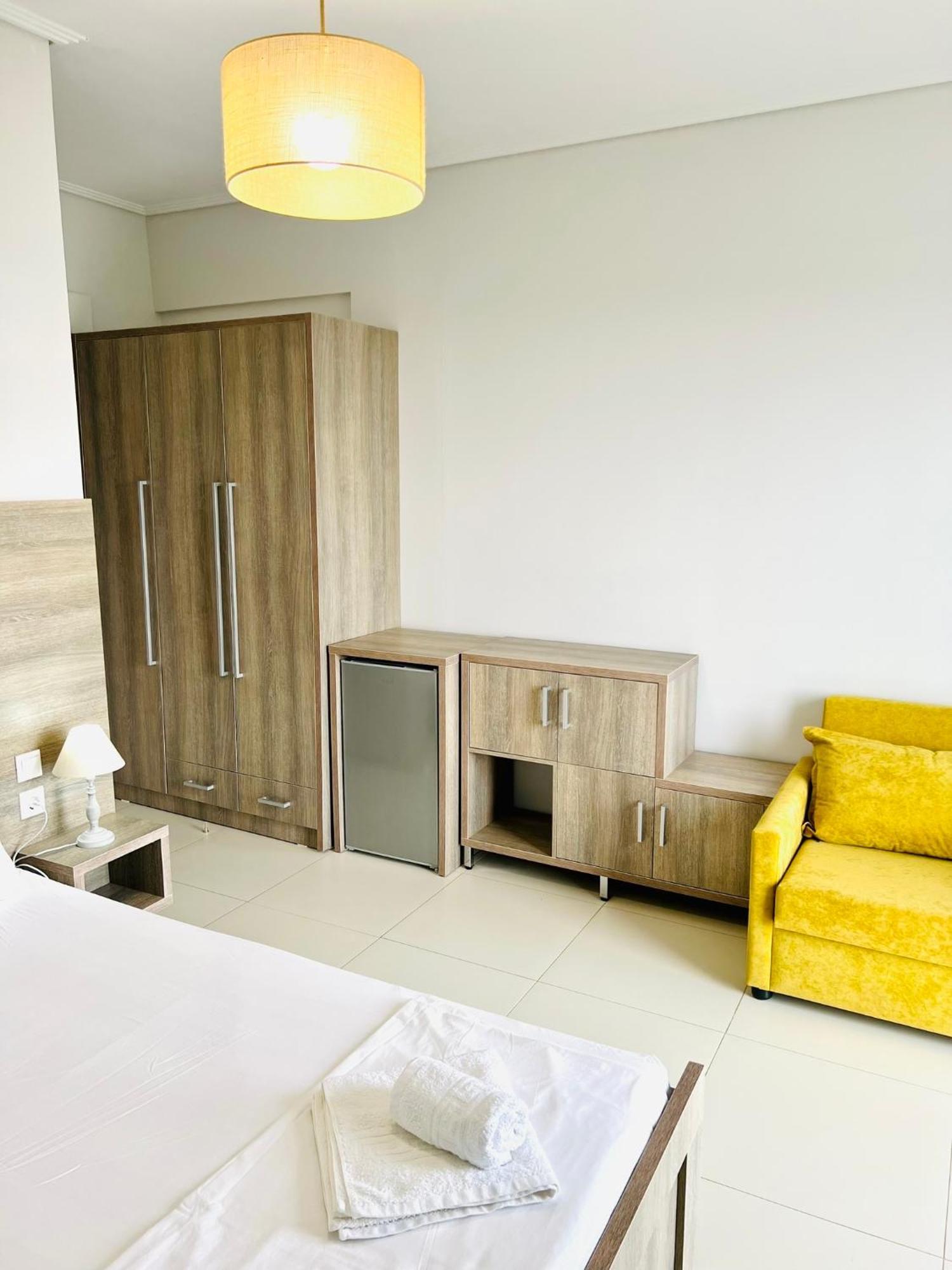 Mistral Inn Himarë Dış mekan fotoğraf